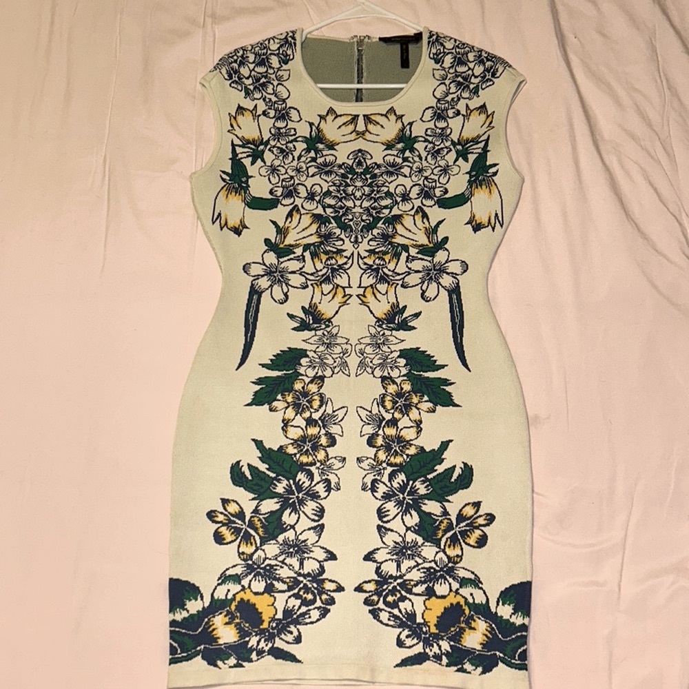 COPY - BCBG Max Azria floral dress size large
